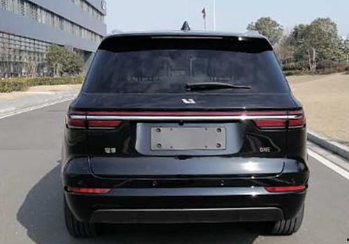 最新款理想one爆料,豪华智能SUV，颠覆传统出行体验！”